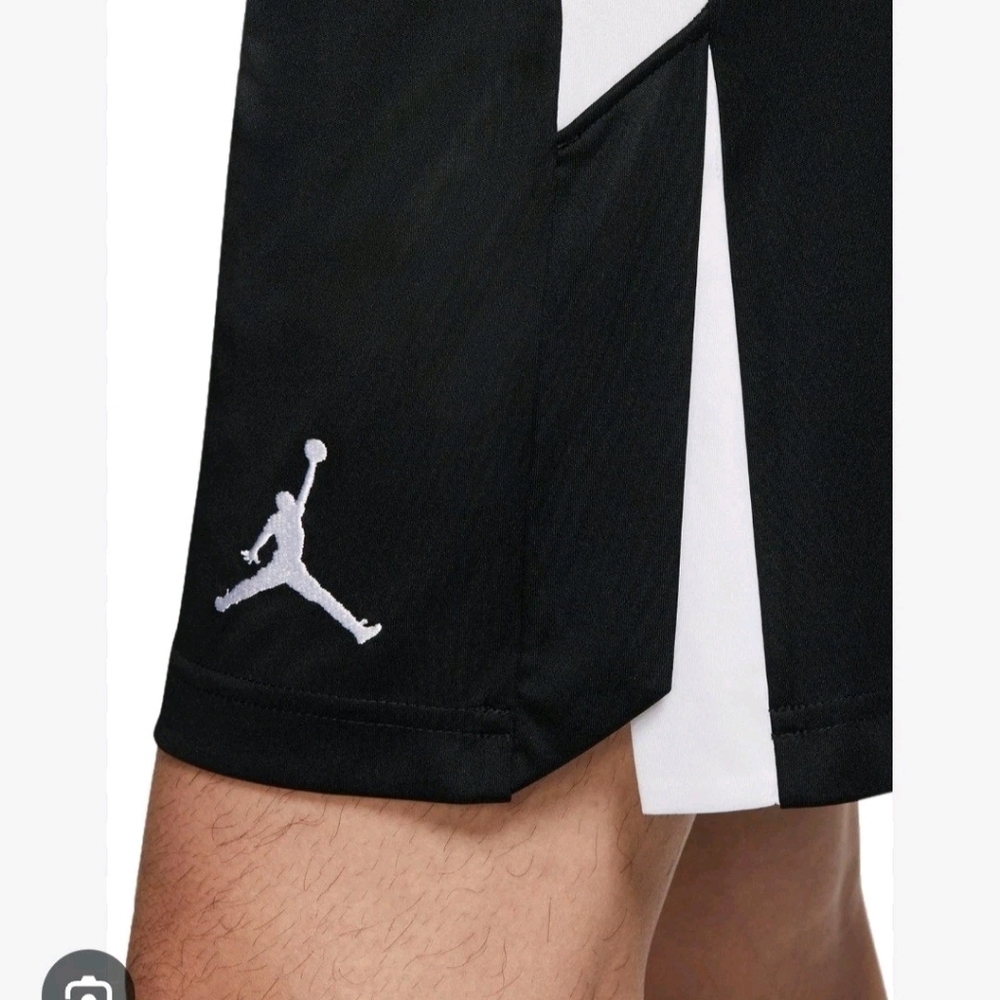 Jordan DRI-FIT 23 Alpha Training Shorts Size Medium Black - Picture 2 of 5